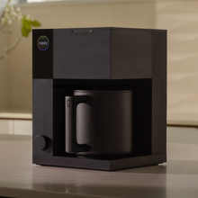 Afbeelding in Gallery-weergave laden, Fellow - Aiden Precision Coffee Maker