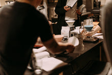 Afbeelding in Gallery-weergave laden, Pour Over Workshop