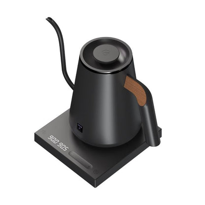 Timemore Fish Pro X elektrische pour-over kettle in het zwart met houten duimsteun en gooseneck-tuit, met basis