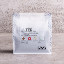 Afbeelding in Gallery-weergave laden, COSTA RICA - Filter - Los Campos - Catuai - Black plum, red wine, red grapes, sugar cane, honey &amp; cacao aftertaste, fruity acidity, dense body. Clean cup with an excellent balance