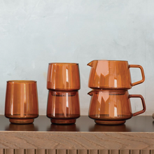 Afbeelding in Gallery-weergave laden, KINTO SEPIA jug amber